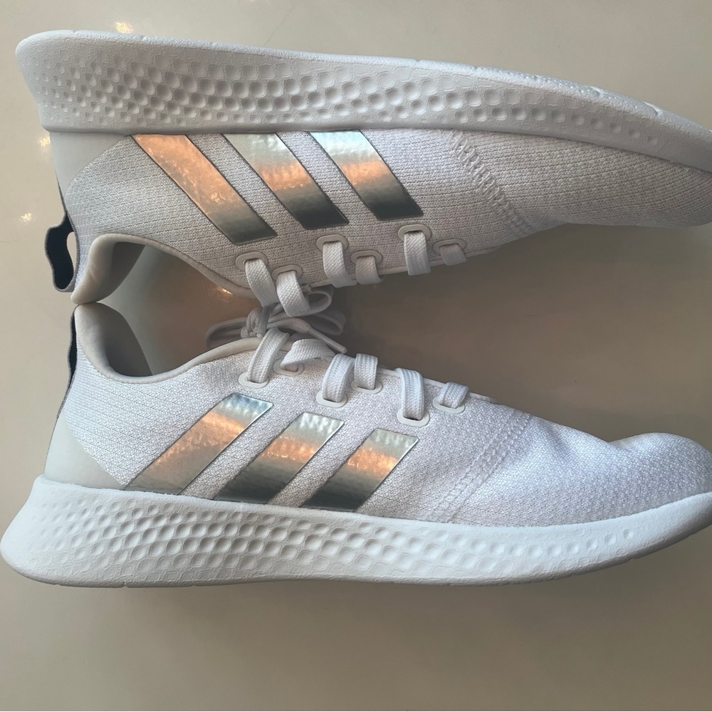 Adidas Puremotion White sneakers women’s Sz. 8 New